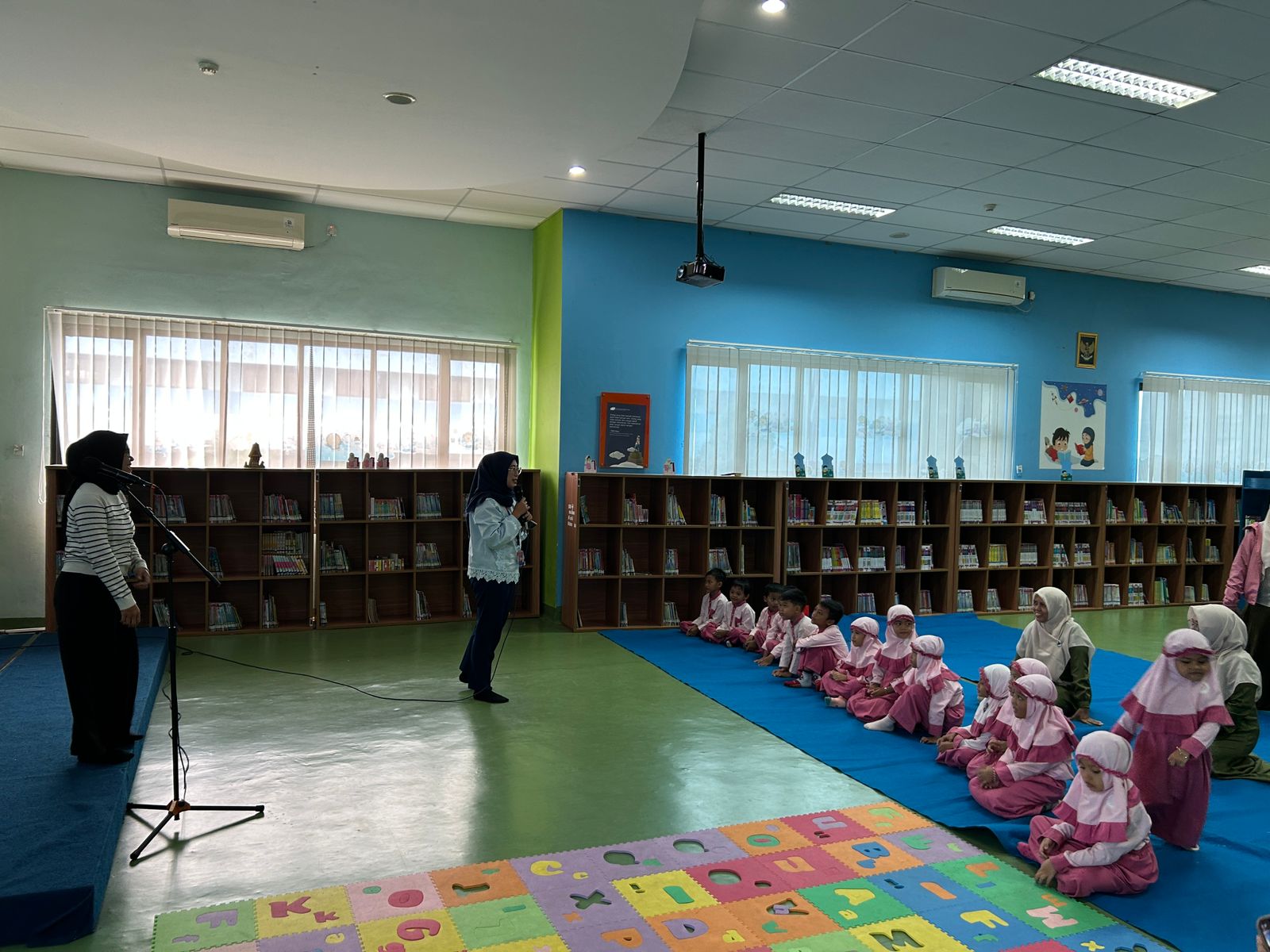 Wisata LiterAsyik Ke Perpustakaan Jakarta Timur Bersama PAUD Alquran Nurus-Syifa